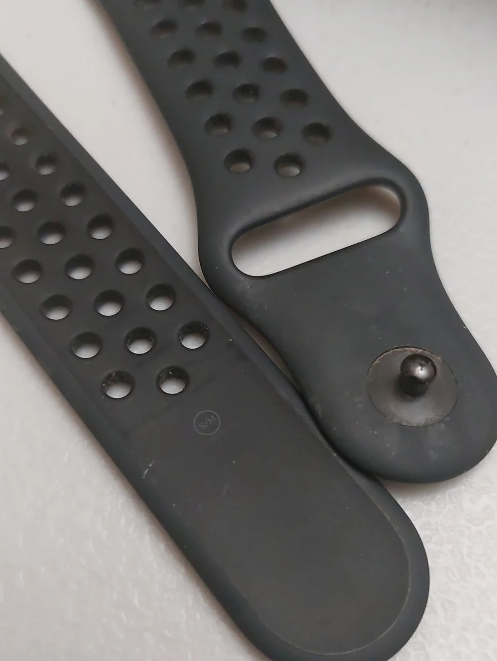 Genuine Apple Nike Black Watch Sport Band 42mm S/M